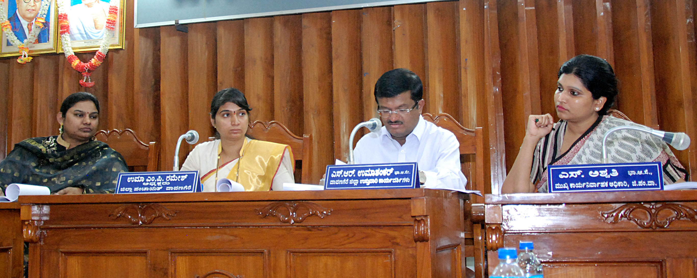 ಬರ ಪರಿಸ್ಥಿತಿ ಸಮರ್ಥವಾಗಿ ನಿಭಾಯಿಸಿ