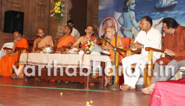 ಧಾರ್ಮಿಕ ಚಿಂತನೆಯಿಂದ ಮೌಲ್ಯ, ಮಾನವೀಯತೆ:  ದಿನೇಶ್ ಗುಂಡೂರಾವ್