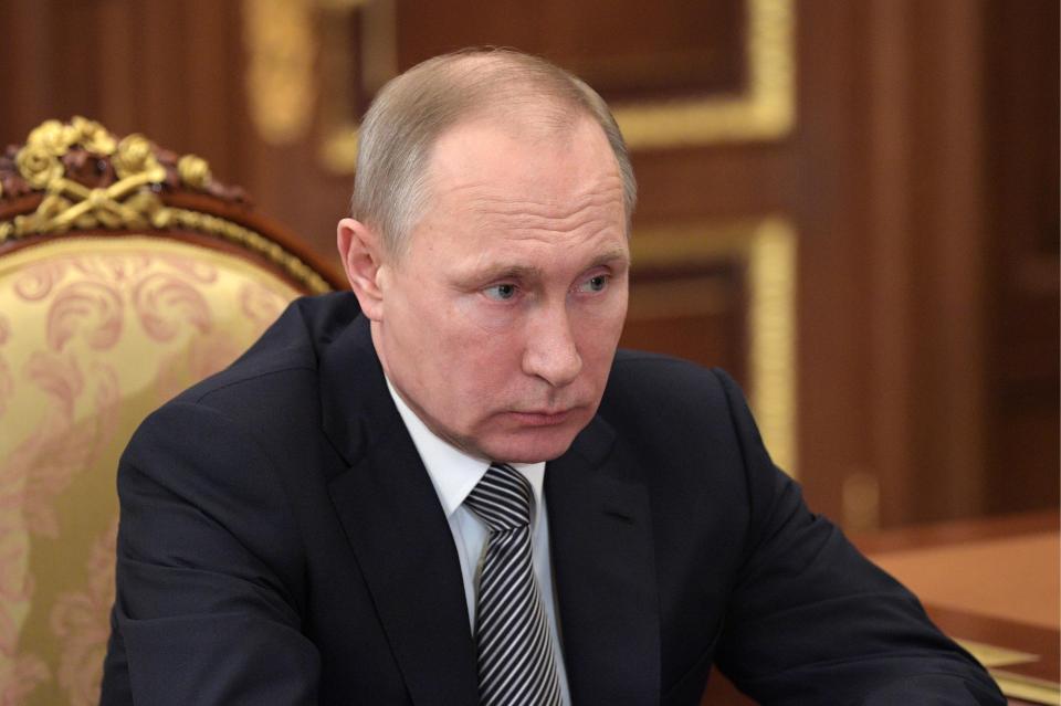 ರಶ್ಯ ಬಾಂಬ್‌ಗೆ 3 ಟರ್ಕಿ ಸೈನಿಕರು ಬಲಿ : ಕ್ಷಮೆ ಕೋರಿದ ವ್ಲಾದಿಮಿರ್ ಪುಟಿನ್