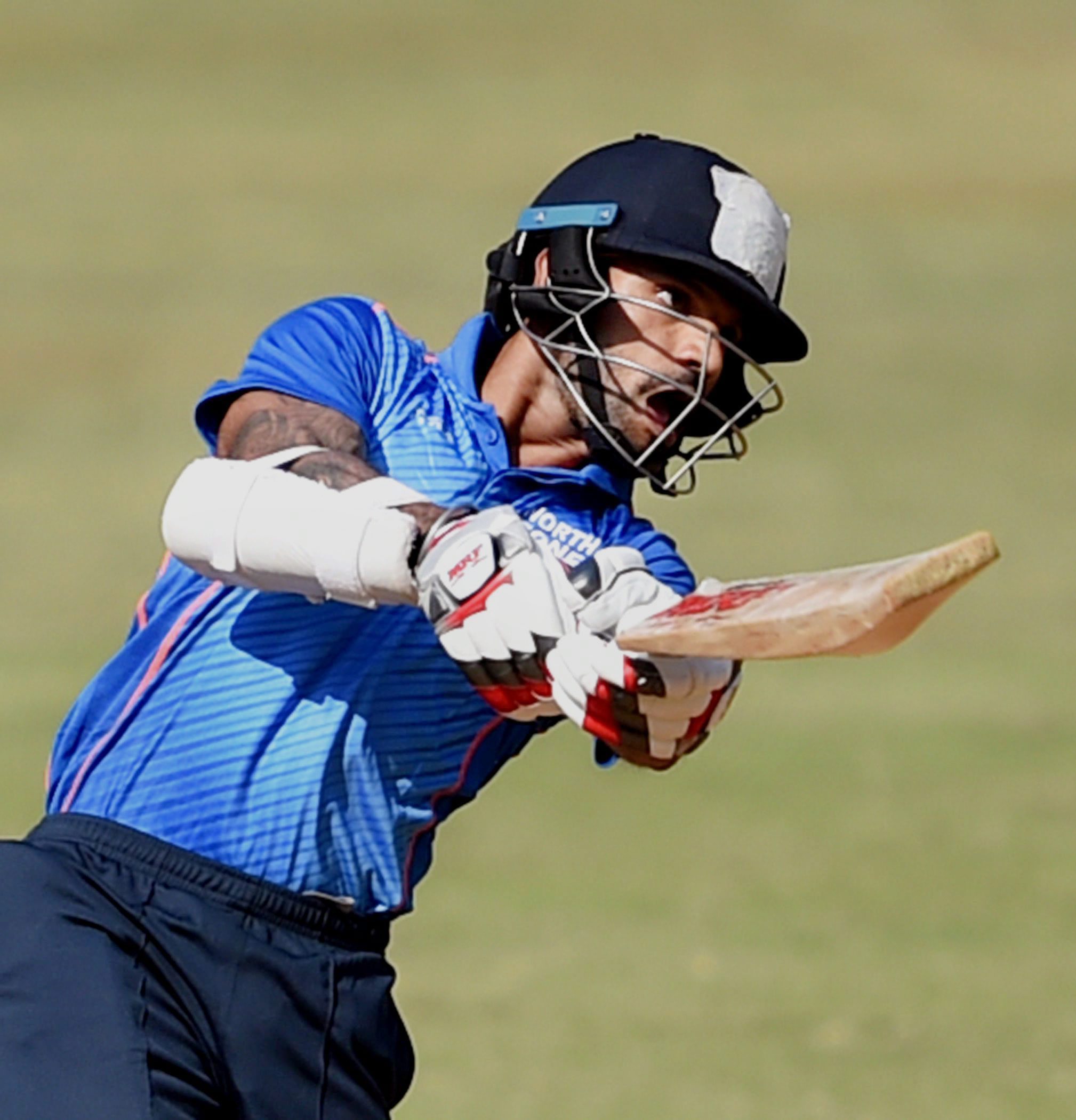 ಗಂಭೀರ್, ಧವನ್ ಅರ್ಧಶತಕ, ಉತ್ತರ ವಲಯಕ್ಕೆ ಜಯ