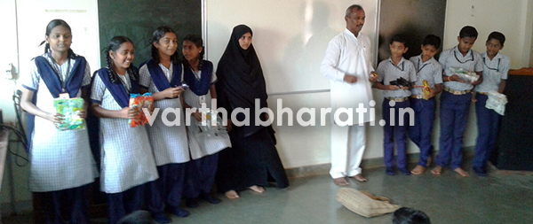 ಉಚ್ಚಿಲ ಬೋವಿ ಶಾಲೆಯಲ್ಲಿ ಸ್ವಚ್ಛತಾ ಅಭಿಯಾನ