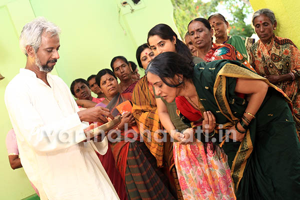 ಶೀಘ್ರದಲ್ಲಿ ಯೋಗೇಶ್ ಮಾಸ್ಟರ್‌ರ ‘ಮರಳಿ ಮನೆಗೆ ’ ಬೆಳ್ಳಿತೆರೆಗೆ