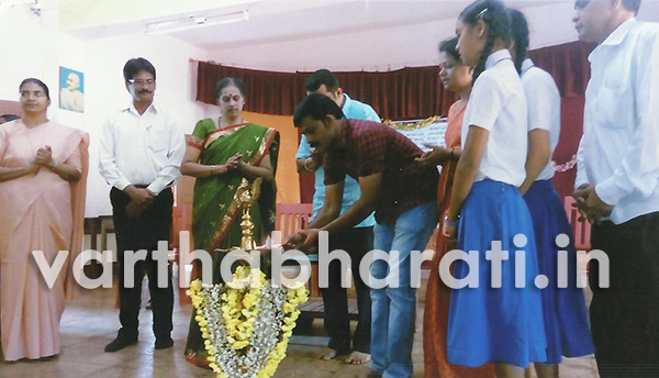 ಮೂಡುಬಿದಿರೆ: ಮಕ್ಕಳೇ ಪರೀಕ್ಷೆಗೆ ಸಿದ್ಧರಾಗಿ ಕಾರ್ಯಕ್ರಮ ಉದ್ಘಾಟನೆ