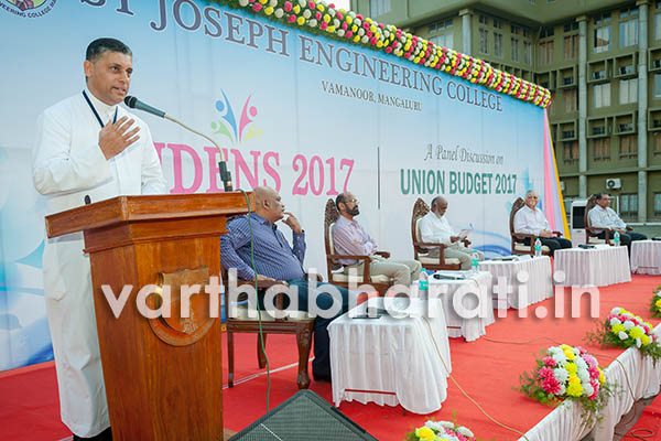 Mangaluru: Panel Discussion on Union Budget 2017 at SJEC