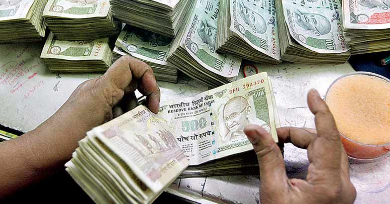 5ಲಕ್ಷಕ್ಕೂ ಹೆಚ್ಚು ಹಣ ಠೇವಣಿಯಿಟ್ಟ 11 ಲಕ್ಷ ಮಂದಿ ಮೌನಕ್ಕೆ ಶರಣು!