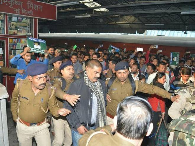 ಹೊಸದಿಲ್ಲಿ ರೈಲ್ವೆ ನಿಲ್ದಾಣದಲ್ಲಿ ಶಹಾಬುದ್ದೀನ್‌ಗೆ ಅದ್ದೂರಿ ಸ್ವಾಗತ!