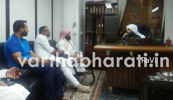 ಮದೀನಾದಲ್ಲಿ ಶೈಕ್ ತುರ್ಕಿ ಅಲ್ ಅಲವಿಯನ್ನು ಭೇಟಿಯಾದ ಯು.ಟಿ.ಖಾದರ್