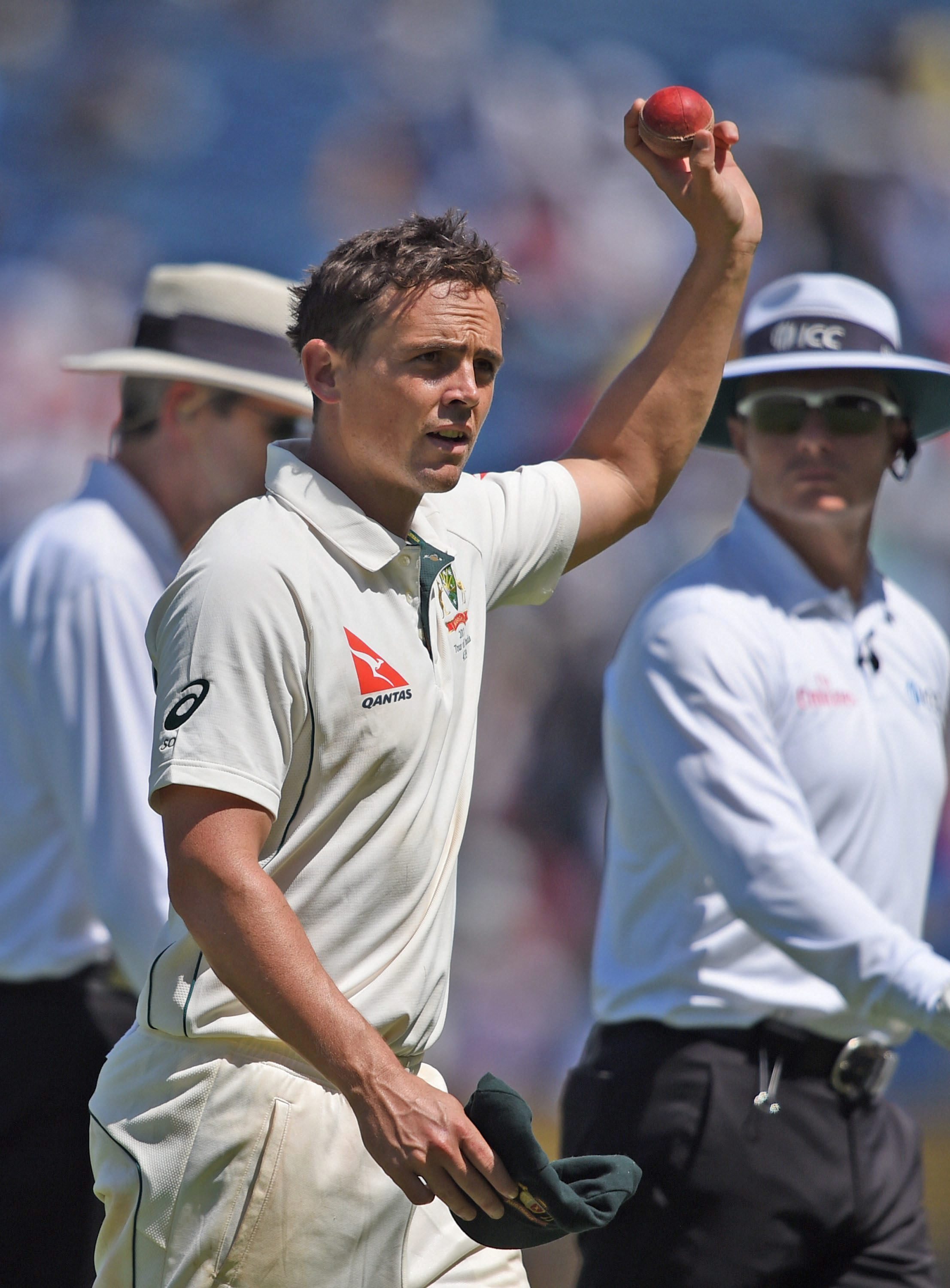 ಪುಣೆಯಲ್ಲಿ ಆಸೀಸ್ ಮೇಲುಗೈ