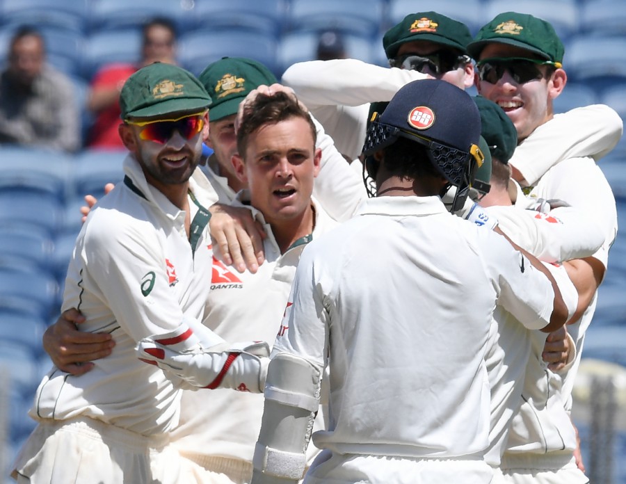 ಮೊದಲ ಟೆಸ್ಟ್: ಆಸ್ಟ್ರೇಲಿಯ ಮೇಲುಗೈ