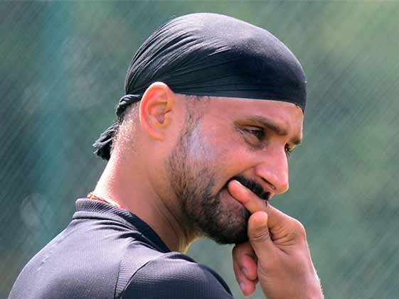 ಹರ್ಭಜನ್‌ಗೆ ವಾರ್ನರ್ ತಿರುಗೇಟು