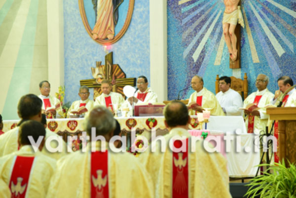 Communicate rich experience of divine encounter : Cardinal Toppo
