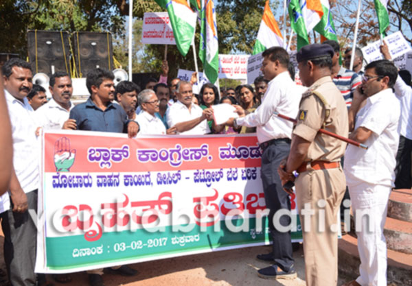 ನರೇಂದ್ರ ಮೋದಿಯಿಂದ ದೇಶ ಅವನತಿಯತ್ತ : ಅಭಯಚಂದ್ರ ಜೈನ್