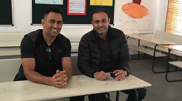 ಸೆಹ್ವಾಗ್ ಇಂಟರ್‌ನ್ಯಾಶನಲ್ ಸ್ಕೂಲ್‌ಗೆ ಧೋನಿ ಭೇಟಿ