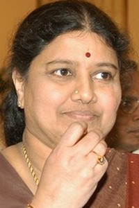 ಶಶಿಕಲಾ ಪ್ರಮಾಣಕ್ಕೆ ತಡೆ ನೀಡುವಂತೆ ಸುಪ್ರೀಂಗೆ ಮನವಿ