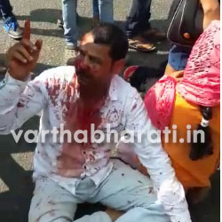 ಗಾಯಾಳುಗಳನ್ನು ರಸ್ತೆಯಲ್ಲೇ ಬಿಟ್ಟು ಹೋದ ಪೊಲೀಸರು!