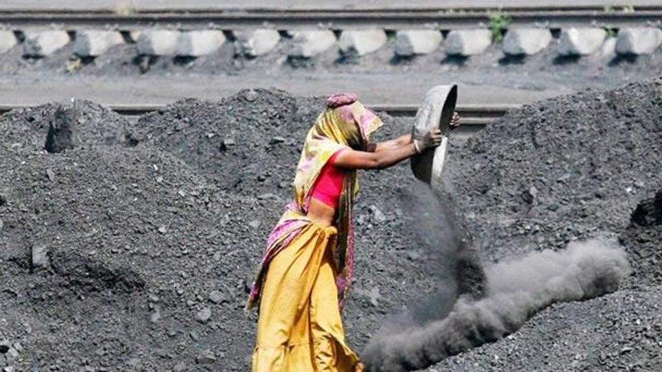 ಕಲ್ಲಿದ್ದಲು ಹಗರಣ:ಮಾಜಿ ಕಾರ್ಯದರ್ಶಿ,ಇತರರಿಗೆ ಜಾಮೀನು