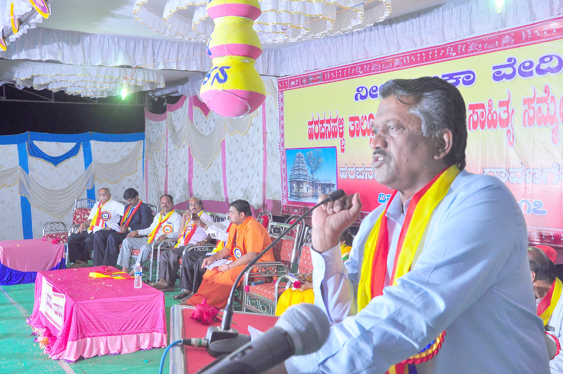 ​ವಿಧಾನಸೌಧದ ಎದುರು ಬಸವೇಶ್ವರರ ಮೂರ್ತಿ ಪ್ರತಿಷ್ಠಾಪಿಸಲಿ: