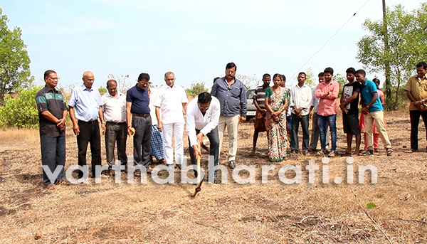 ಮಿತ್ತಬೈಲು: ರಸ್ತೆ ಕಾಮಗಾರಿ, ನೀರು ಸರಬರಾಜು ವ್ಯವಸ್ಥೆಗೆ ಗುದ್ದಲಿ ಪೂಜೆ