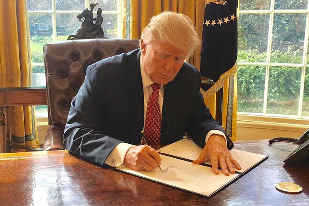 ಒಂದು ಪ್ರಕರಣದಲ್ಲಿ ಟ್ರಂಪ್ ಮುಸ್ಲಿಮ್ ನಿಷೇಧ ಆದೇಶ ಜಾರಿಗೆ ತಡೆ