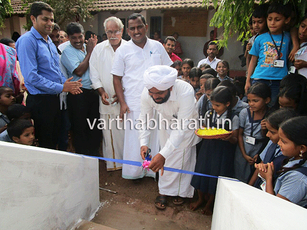 ಜಾರುಬಂಡಿ ಮತ್ತು ಶಾಲಾ ಮಟ್ಟದ ಹಲೋ ಇಂಗ್ಲಿಷ್ ಉದ್ಘಾಟನೆ