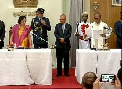 ಮಣಿಪುರದ ನೂತನ ಮುಖ್ಯಮಂತ್ರಿಯಾಗಿ ಎನ್.ಬಿರೇನ್ ಸಿಂಗ್ ಪ್ರಮಾಣವಚನ ಸ್ವೀಕಾರ