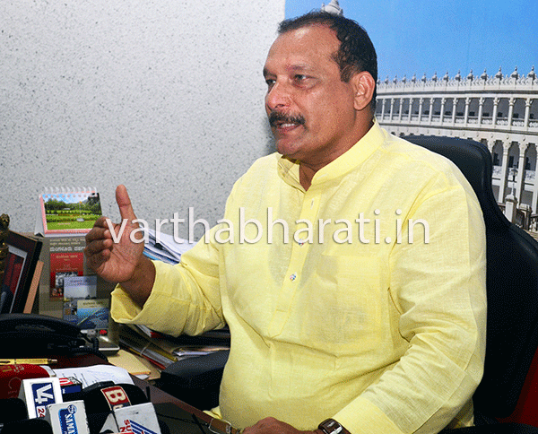 ಪಶ್ಚಿಮವಾಹಿನಿಗೆ ಹೆಚ್ಚುವರಿ ಅನುದಾನಕ್ಕೆ ಅಧಿವೇಶನದಲ್ಲಿ ಆಗ್ರಹ: ಐವನ್ ಡಿಸೋಜ