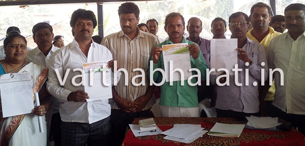 ಮಾಜಿ ಸಚಿವರ ಕಡಗಣನೆಯ ಆರೋಪ: ಕಾಂಗ್ರೆಸ್‌ಗೆ ಸಾಮೂಹಿಕ ರಾಜೀನಾಮೆ