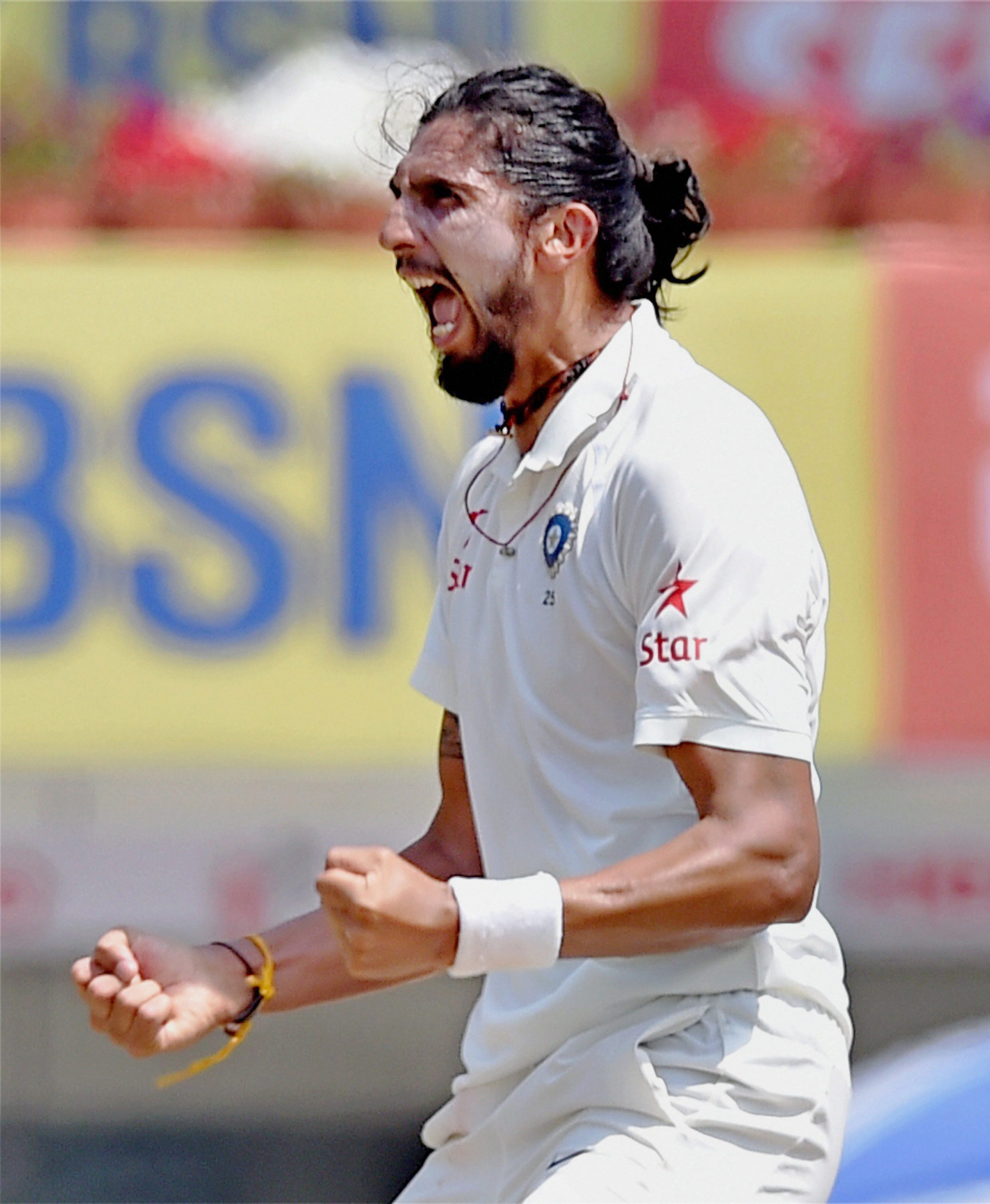 ಇಶಾಂತ್-ರೆನ್‌ಶಾ ಮಾತಿನ ಚಕಮಕಿ