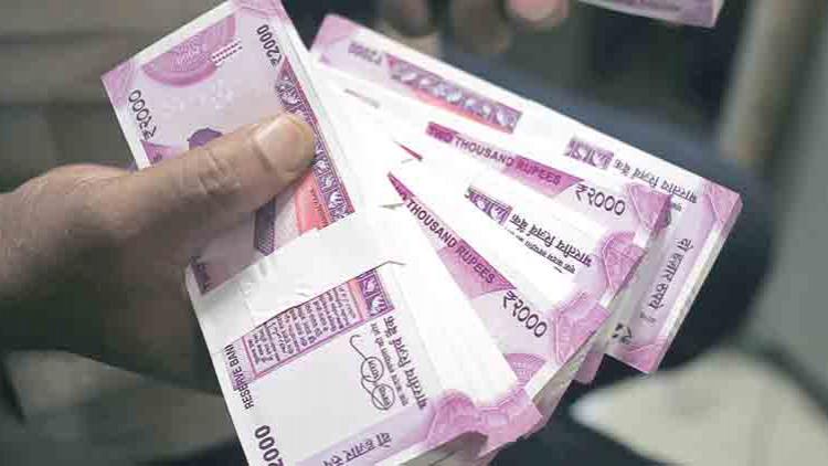 ಐಟಿ ಕೆಲಸದ ಭರವಸೆ ಕೊಟ್ಟು, 3,500 ಮಂದಿಯಿಂದ 9ಕೋಟಿ ರೂ. ಪಂಗನಾಮ ಹಾಕಿ ದಂಪತಿ ಮಾಯ!