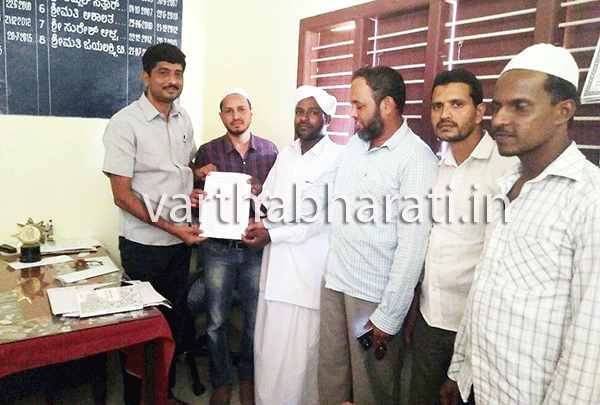 ​ತಲಪಾಡಿ: ನೀರಿನ ಪೈಪ್‌ಲೈನ್ ಒದಗಿಸಲು ಆಗ್ರಹಿಸಿ ಎಸ್ಸೆಸ್ಸೆಫ್‌ನಿಂದ ಗ್ರಾಪಂಗೆ ಮನವಿ