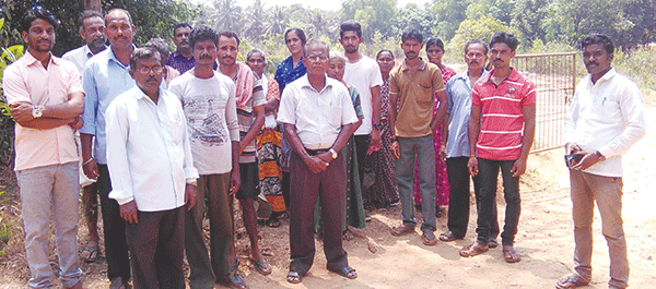 ಮಾಂಟ್ರಾಡಿ: ಇದ್ದಿಲು ಘಟಕ ವಿರುದ್ಧ ಗ್ರಾಮಸ್ಥರ ಪ್ರತಿಭಟನೆ