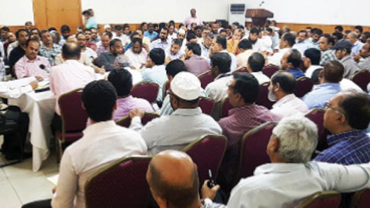 ಸೌದಿಅರೇಬಿಯ: ಅನಧಿಕೃತ ವಲಸಿಗರ ನೆರವಿಗೆ ಜಿದ್ದಾದಲ್ಲಿ ದೂತವಾಸದ 11 ಹೆಲ್ಪ್ ಡೆಸ್ಕ್‌ಗಳು