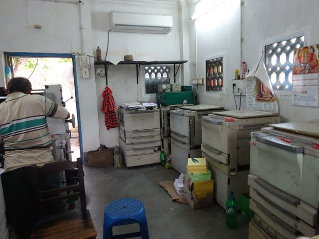 ಎಸೆಸ್ಸೆಲ್ಸಿ ಪರೀಕ್ಷೆ ಹಿನ್ನಲೆ: 12ದಿನ ಪರೀಕ್ಷಾ ಕೇಂದ್ರ ಬಳಿಯ ಜೆರಾಕ್ಸ್ ಅಂಗಡಿ ಬಂದ್!