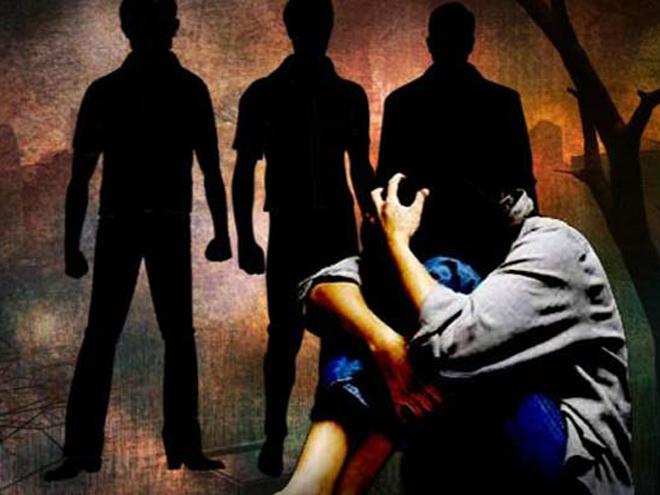 ಅಪ್ರಾಪ್ತೆಯ ಮೇಲೆ ಅತ್ಯಾಚಾರ ಪ್ರಕರಣ : ಎಂಟು ಮಂದಿಯ ವಿರುದ್ಧ ಪ್ರಕರಣ ದಾಖಲು