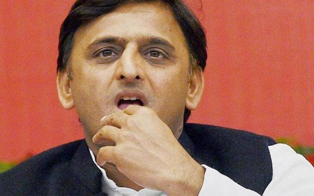 ಪ್ರಜಾಪತಿ ಇನ್ನೂ ಸಂಪುಟದಲ್ಲಿದ್ದಾರೆಯೇ? : ಅಖಿಲೇಶ್‌ಗೆ ಉ.ಪ್ರ.ರಾಜ್ಯಪಾಲರ ಪ್ರಶ್ನೆ