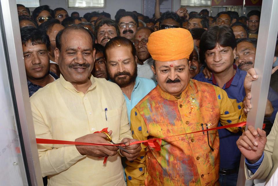 ಪ್ರಧಾನಿಯ ವಿಮಾನವನ್ನೇ ಇಳಿಯಲು ಬಿಡುವುದಿಲ್ಲ ಎಂದು ಈ ಬಿಜೆಪಿ ಶಾಸಕ ಬೆದರಿಕೆ ಹಾಕಿದ್ದೇಕೆ ?