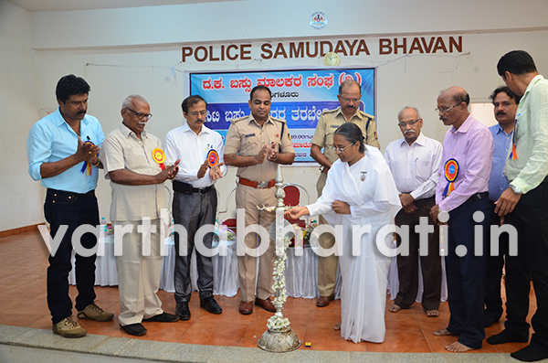  ಪ್ರಯಾಣಿಕರನ್ನು ಸುರಕ್ಷಿತವಾಗಿ ತಲುಪಿಸುವುದು ಸಿಬ್ಬಂದಿಯ ಜವಾಬ್ದಾರಿ 