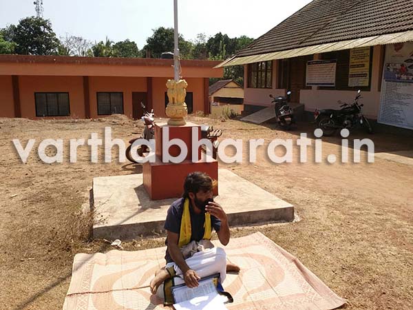 ಕಾರ್ಮಿಕ ಮುಖಂಡನಿಂದ ಅಮರಣಾಂತ ಉಪವಾಸ ಸತ್ಯಾಗ್ರಹ: ಶಿರ್ತಾಡಿ ಗ್ರಾಪಂ ಅಧ್ಯಕ್ಷೆ ರಾಜೀನಾಮೆಗೆ ಸುದತ್ತ ಜೈನ್ ಒತ್ತಾಯ