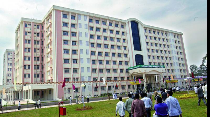 ಆಸ್ಪತ್ರೆಯಲ್ಲಿ ಆರ್‌ಎಸ್‌ಎಸ್ ಕಾರ್ಯಕರ್ತನ ಸಾವು: ಬಂಧುಗಳಿಂದ ಆಸ್ಪತ್ರೆಯಲ್ಲಿ ದಾಂಧಲೆ