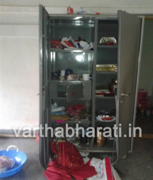 ದೇವಳದಿಂದ ಲಕ್ಷಾಂತರ ಮೌಲ್ಯದ ನಗ-ನಗದು ಕಳವು