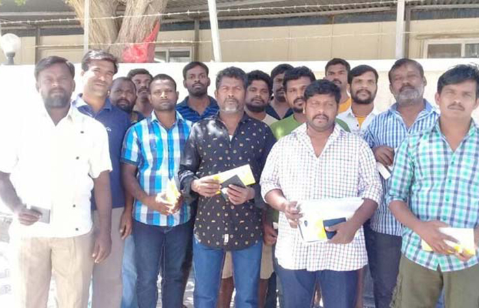 ಊಟಕ್ಕೆ ಒಂದು ಬ್ರೆಡ್, ಕುಡಿಯಲು ಟಾಯ್‌ಲೆಟ್‌ನ ನೀರು