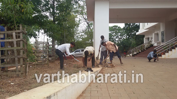ದಲಿತ್ ಸೇವಾ ಸಮಿತಿ ವತಿಯಿಂದ: ಸ್ವಚ್ಚತಾ ಕಾರ್ಯಕ್ರಮ