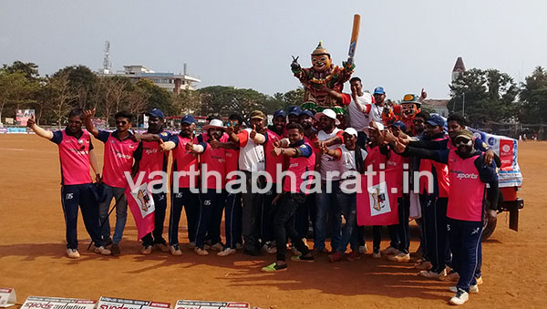 ಬ್ರ್ಯಾಂಡ್ ವಿಷನ್ ಟಸ್ಕರ್‌ಗೆ ಕೋಸ್ಟಲ್ ವುಡ್ ಪ್ರೀಮಿಯರ್ ಲೀಗ್ ಕ್ರಿಕೆಟ್ ಪ್ರಶಸ್ತಿ