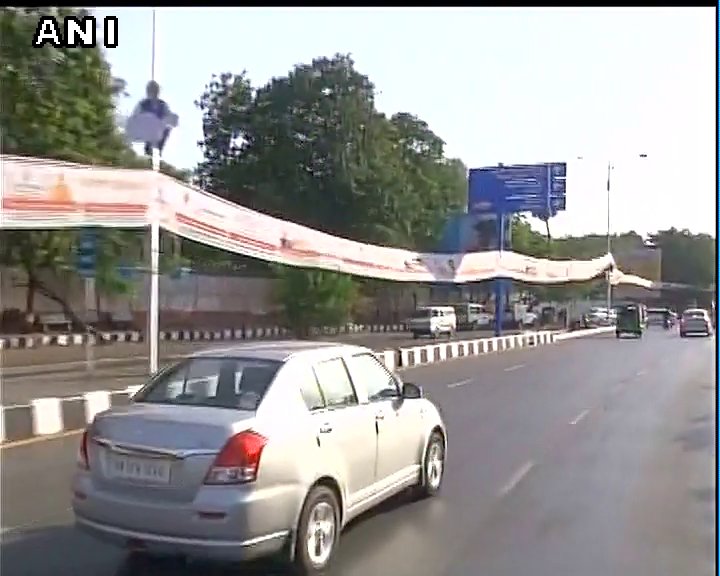 ಗುಜರಾತ್‌ನಲ್ಲಿ ಮೋದಿ ಸ್ವಾಗತಕ್ಕೆ 11ಕಿ.ಮೀ. ಉದ್ದದ ಸೀರೆ