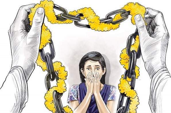 ಕರು ಸತ್ತದ್ದಕ್ಕಾಗಿ 7 ವರ್ಷದ ಪುತ್ರಿಯ ಬಾಲ್ಯವಿವಾಹಕ್ಕೆ ತಾಕೀತು ಮಾಡಿದ ಜಾತಿ ಪಂಚಾಯತ್