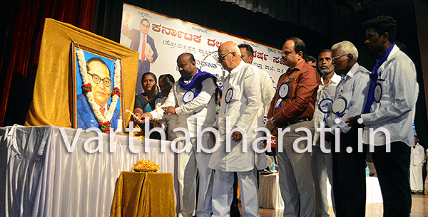 ಅಂಬೇಡ್ಕರ್ ಅವರ ಆದರ್ಶ, ಸಮಾಜಕ್ಕೆ ಮಾದರಿ: ಬಿ.ಎ.ಮೊಯ್ದಿನ್