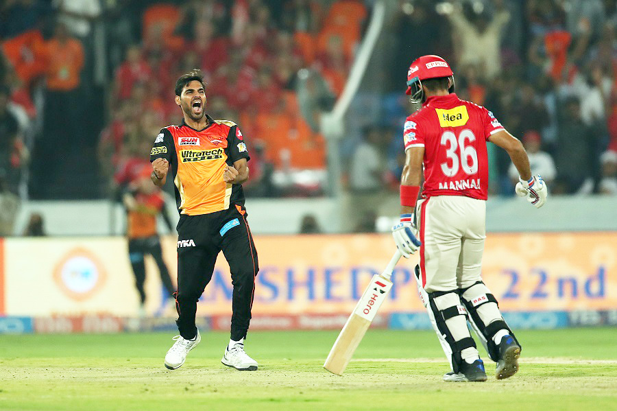 ವರದಿಗಾರನಾದ ಭುವನೇಶ್ವರ ಕುಮಾರ್