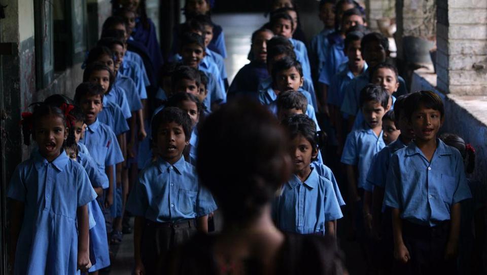 ಶಾಲೆಗಳಲ್ಲಿ ವಂದೇ ಮಾತರಂ ಕಡ್ಡಾಯ: ಕೇಂದ್ರದಿಂದ ಉತ್ತರ ಕೇಳಿದ ಸುಪ್ರೀಂ