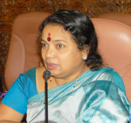 ​ಅಂಗನವಾಡಿ ಕಾರ್ಯಕರ್ತೆ ಆಯ್ಕೆ: ಆತ್ಮಹತ್ಯೆಗೆ ಶರಣಾದ ರೈತನ ಪತ್ನಿಗೆ ಆದ್ಯತೆ; ಸಚಿವೆ ಉಮಾಶ್ರೀ