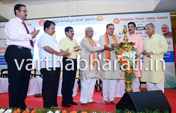 ದೇಶದಲ್ಲಿ 1,100 ಜನೌಷಧಿ ಕೇಂದ್ರ ಆರಂಭ: ಸಚಿವ ಅನಂತಕುಮಾರ್